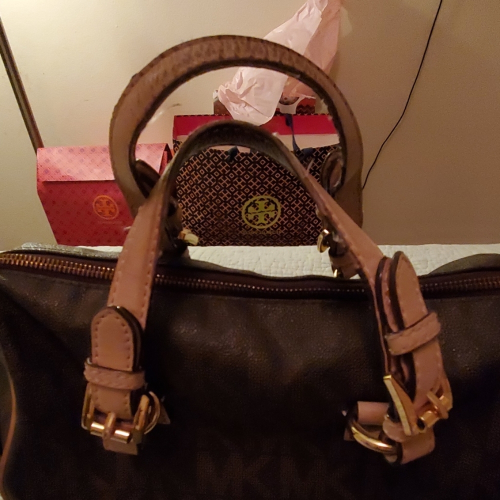 Michael Kors - Picture 4 of 5